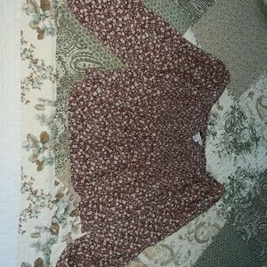 american eagle Floral Print Women's Top